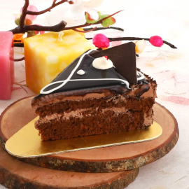 CHOCOLATE TRIANGLE PASTRY 60GM-1 SLICE